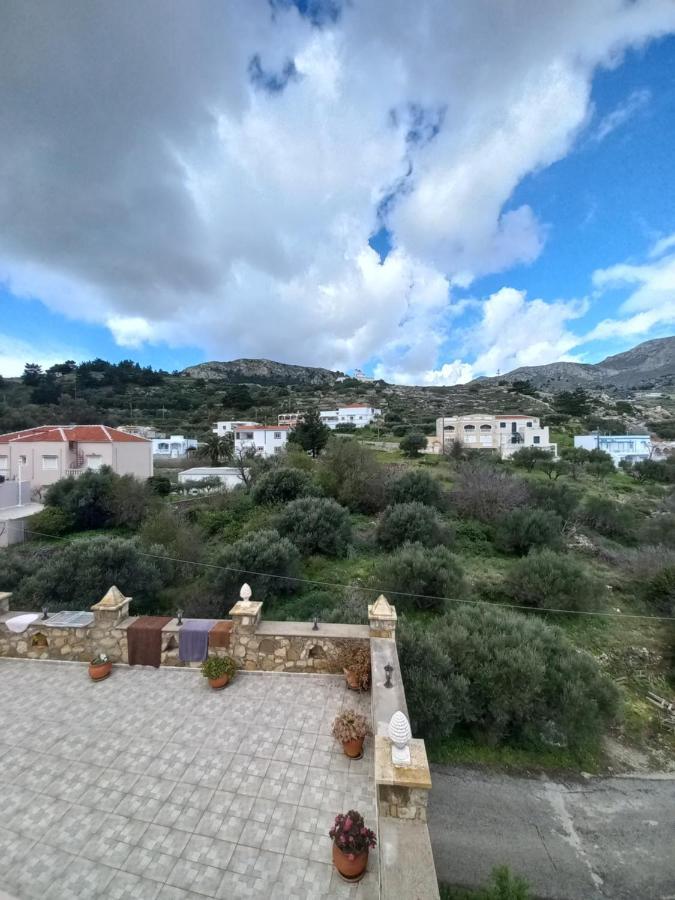 Voládha Volada View Traditional Apartments מראה חיצוני תמונה